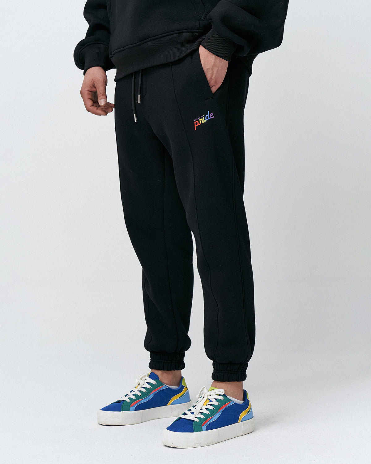 AP-09 Pride Jogger
