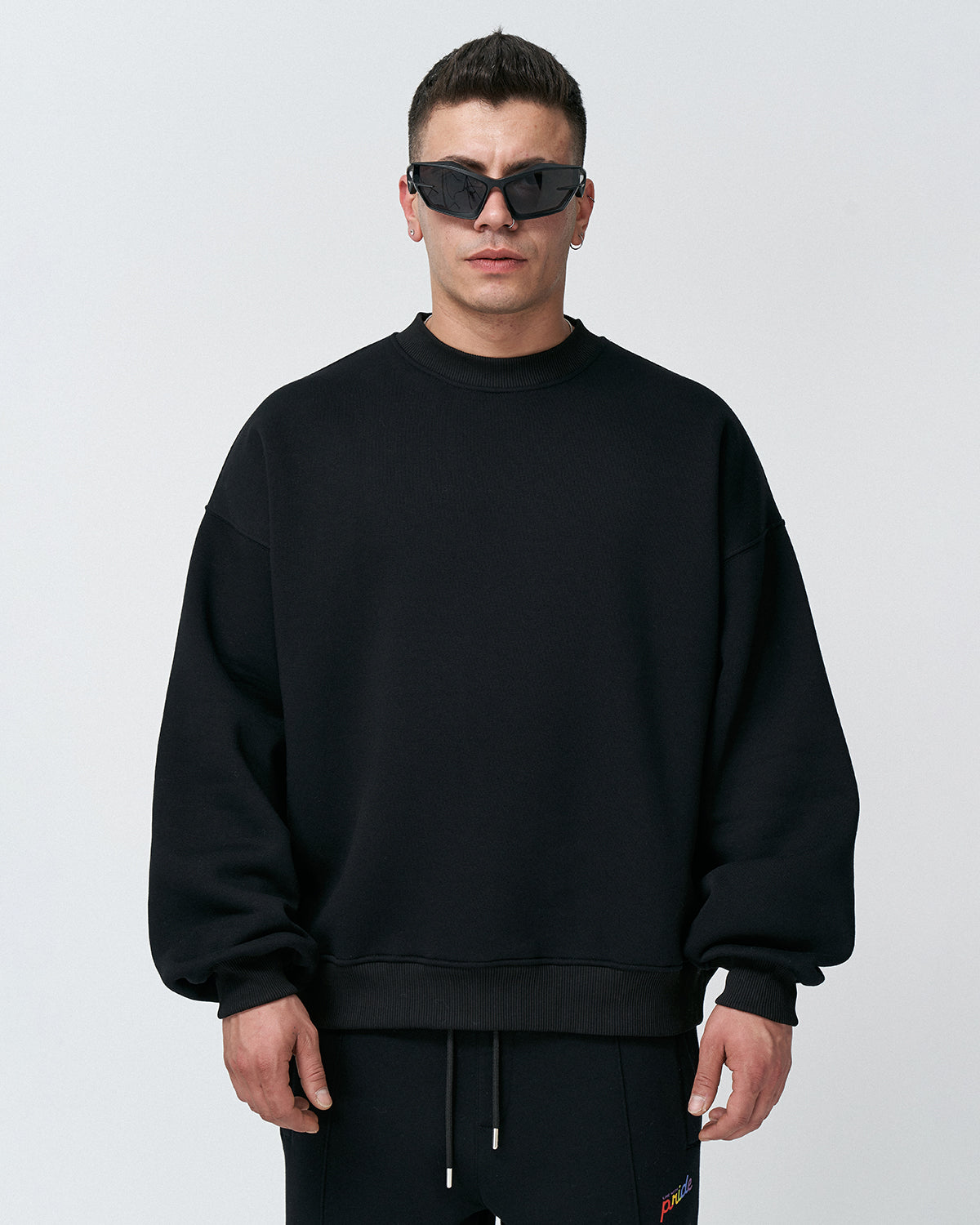 AP-07  Oversize Love is Love Sweatshirt