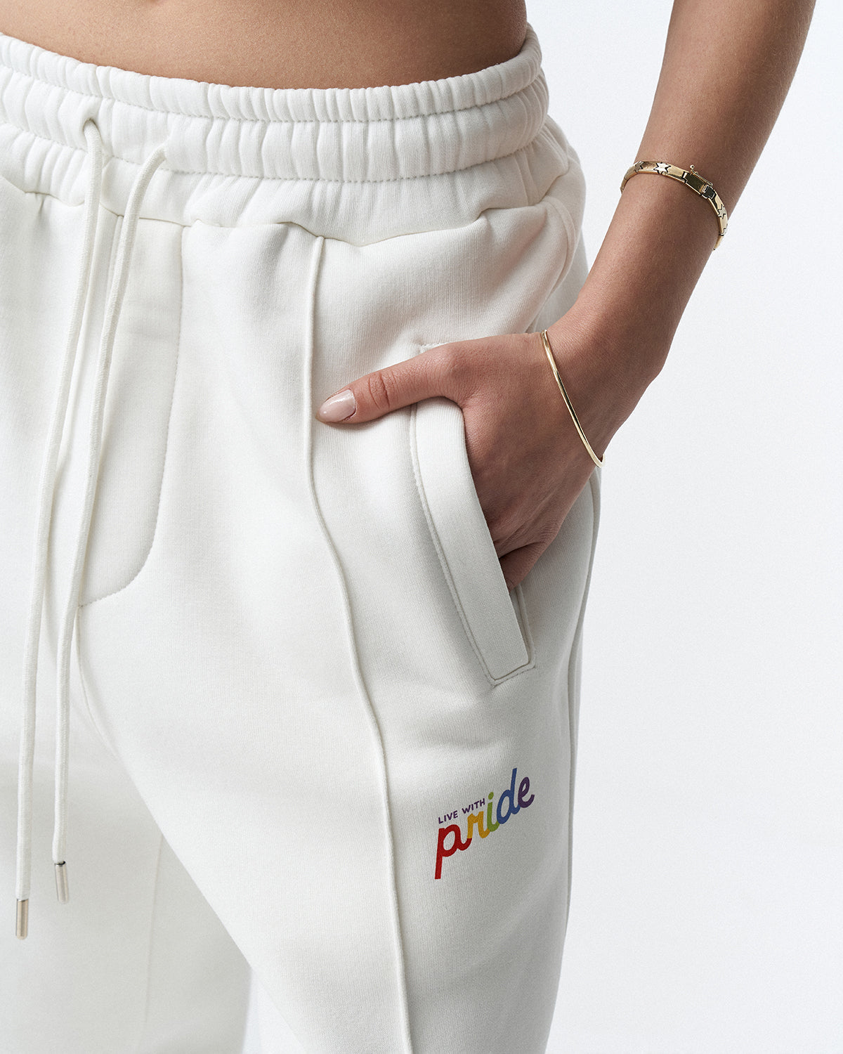 AP-09 Pride Jogger