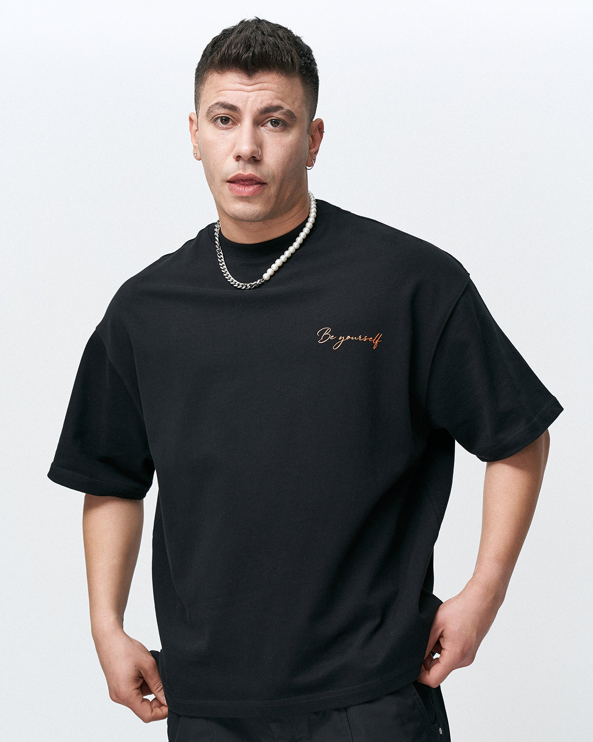 AP-06  Oversize Be Yourself