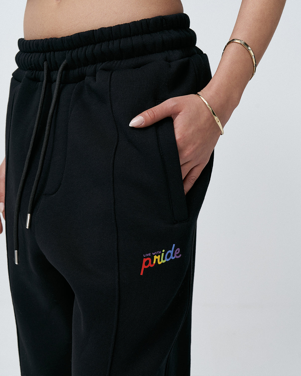 AP-09 Pride Jogger